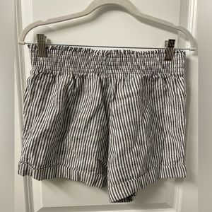 Reformation Linen shorts size M